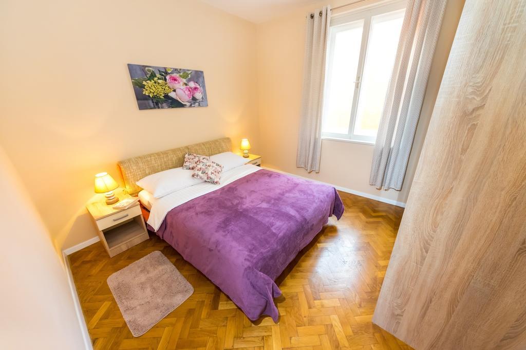 Apartment Colona 자다르 객실 사진